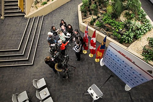 MIKAELA MACKENZIE / WINNIPEG FREE PRESS
Chiefs Gilbert Andrews and Sheila North scrum with the media after RCMP announce that they have charged a man with murder for the death of Crystal Andrews at the division headquarters in Winnipeg on Thursday, March 22, 2018. 
Mikaela MacKenzie / Winnipeg Free Press 22, 2018.