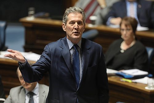 RUTH BONNEVILLE  /  WINNIPEG FREE PRESS
Premier Brian Pallister answers questions from the NDP about Hydro  during question period in the Legislature Thursday.  

March 22,  2018