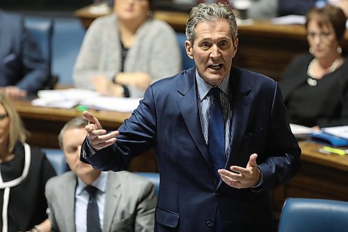 RUTH BONNEVILLE  /  WINNIPEG FREE PRESS
Premier Brian Pallister answers questions from the NDP about Hydro  during question period in the Legislature Thursday.  

March 22,  2018