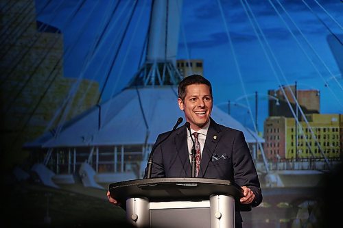 MIKE DEAL / WINNIPEG FREE PRESS
Mayor Brian Bowman his State of the City luncheon at the convention centre. 
180323 - Friday, March 23, 2018.