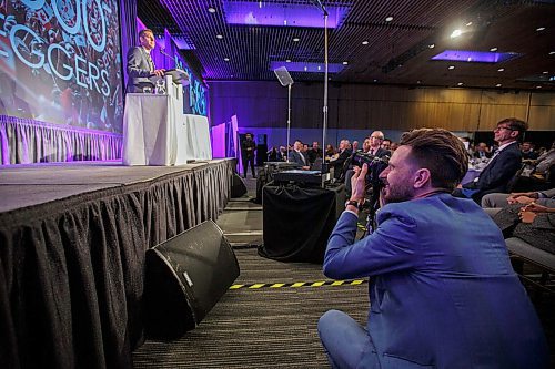 MIKE DEAL / WINNIPEG FREE PRESS
Winnipeg Mayor Brian Bowman during his last State of the City address before the civic election this fall. Photographer in photo works with the city.
180323 - Friday, March 23, 2018.