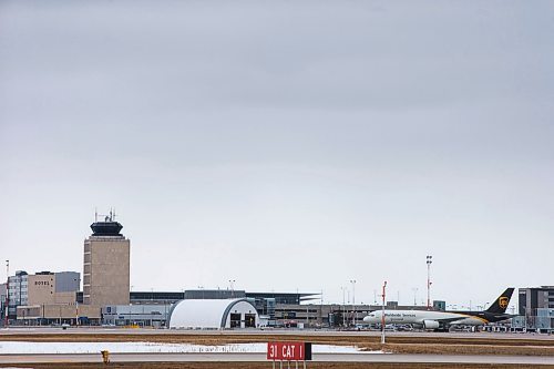 MIKAELA MACKENZIE / WINNIPEG FREE PRESS
The Winnipeg James Armstrong Richardson International Airport in Winnipeg on Saturday, March 24, 2018.
Mikaela MacKenzie / Winnipeg Free Press 24, 2018.