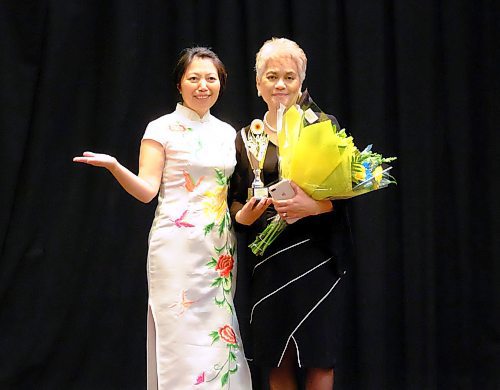 SUBMITTED PHOTO

L-R: President of the Manitoba Chinese Women's Association Yiqun Zhou and the recipient of the Distinguished Woman Award, Flor Marcelino (MLA for Logan), at the Manitoba Chinese Women's Association's annual International Women's Day celebration on March 10, 2018. (See Social Page)