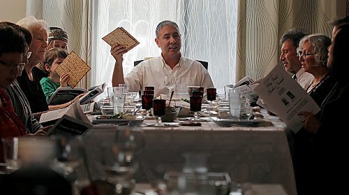 PHIL HOSSACK / WINNIPEG FREE PRESS - Rabi Anibal Mass "re-enacts" the Passover Seder in his home Friday evening before conducting an actual Seder (which cannot be photographed). See release/story? - March 30, 2018