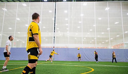 MIKAELA MACKENZIE / WINNIPEG FREE PRESS
The Winnipeg Wasps, an rugby team with members ranging from 40 to 73 years of age, warm up at the Axworthy Health & RecPlex in Winnipeg on Saturday, March 31, 2018. They are preparing for the 2018 Golden Oldies World Rugby Festival in Christchurch, New Zealand at the end of April.
Mikaela MacKenzie / Winnipeg Free Press 31, 2018.