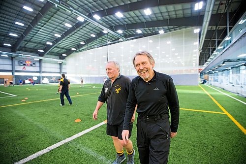 MIKAELA MACKENZIE / WINNIPEG FREE PRESS
Winnipeg Wasps Guy McKim (left) and Garry Nicholson joke while walking off the field at a practice at the Axworthy Health & RecPlex in Winnipeg on Saturday, March 31, 2018. They are preparing for the 2018 Golden Oldies World Rugby Festival in Christchurch, New Zealand at the end of April.
Mikaela MacKenzie / Winnipeg Free Press 31, 2018.