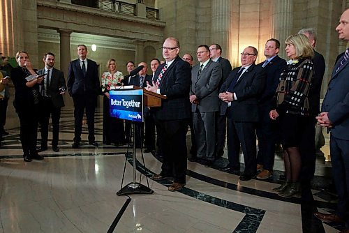 BORIS MINKEVICH / WINNIPEG FREE PRESS
Ambulance fees announcement in the Rotunda of the Legislative Building. Health, Seniors and Active Living Minister Kelvin Goertzen talks at the press conference. April 3, 2018