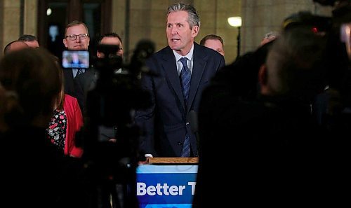 BORIS MINKEVICH / WINNIPEG FREE PRESS
Ambulance fees announcement in the Rotunda of the Legislative Building. Premier Brian Pallister talks to the press. April 3, 2018