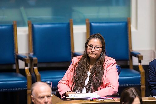 MIKAELA MACKENZIE / WINNIPEG FREE PRESS
MLA for Kewatinook, Judy Klassen, in the Legislative Chamber in Winnipeg on Wednesday, April 4, 2018.