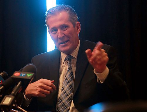 BORIS MINKEVICH / WINNIPEG FREE PRESS
Premier Brian Pallister talked to the media today in Room 204 of the Legislative Building about Manitobas Climate and Green Plan. April 6, 2018