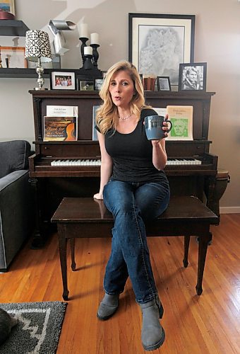 PHIL HOSSACK / WINNIPEG FREE PRESS - Jennifer Hanson poses in her home Tuesday. See Dave Sanderson's story.  - April 10, 2018