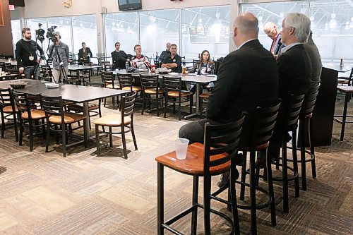 JOHN WOODS / WINNIPEG FREE PRESS
About ten people came out to hear Mike McIntyre, Jason Bell and Paul Wiecek talk hockey and the Jets at MTS Iceplex Tuesday, April 10, 2018.