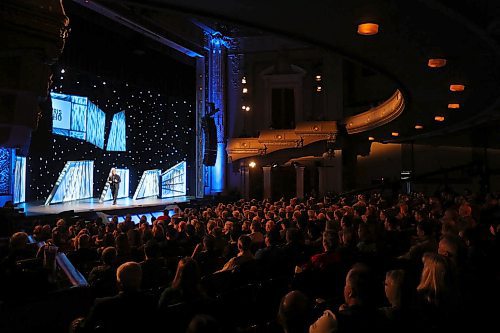 TREVOR HAGAN / WINNIPEG FREE PRESS
Chris Jericho performing during the Winnipeg Comedy Fest Gala at the Pantages Playhouse, Thursday, April 12, 2018.