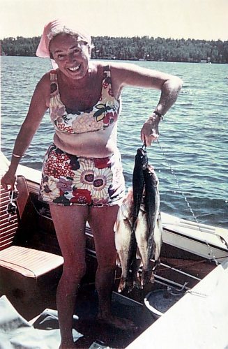 BORIS MINKEVICH / WINNIPEG FREE PRESS
Jessie Lang is the subject for this weeks passages feature A Lifes Story. Here Lang with a stringer of Walleye she caught in Clearwater Bay, Ontario at their cottage in the 70s. KEVIN ROLLASON STORY. April 12, 2018