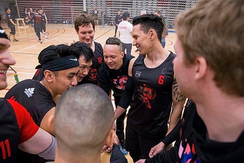 MIKAELA MACKENZIE / WINNIPEG FREE PRESS
The Red River Rebellion team huddles before a match at the Canadian national team dodgeball trials at the Duckworth Centre in Winnipeg on Friday, April 13, 2018. 
Mikaela MacKenzie / Winnipeg Free Press 2018.