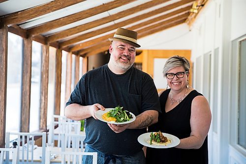 MIKAELA MACKENZIE / WINNIPEG FREE PRESS
Owners Alexander (left) and Danielle Svenne at Little Goat restaurant in Winnipeg on Friday, April 13, 2018. 
Mikaela MacKenzie / Winnipeg Free Press 2018.