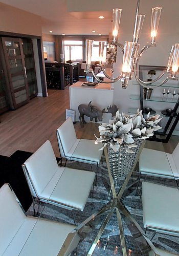 BORIS MINKEVICH / WINNIPEG FREE PRESS
NEW HOMES - 6 Wildflower Way in Sage Creek. Front dining room view. TODD LEWYS STORY. April 16, 2018