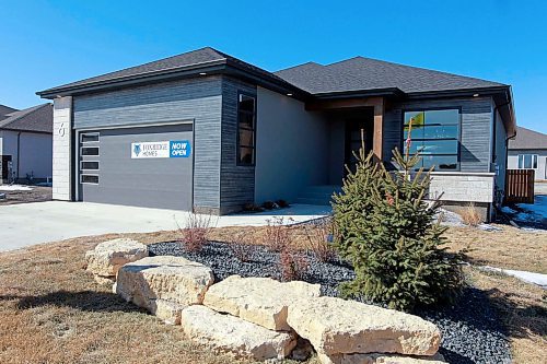 BORIS MINKEVICH / WINNIPEG FREE PRESS
NEW HOMES - 6 Wildflower Way in Sage Creek. TODD LEWYS STORY. April 16, 2018