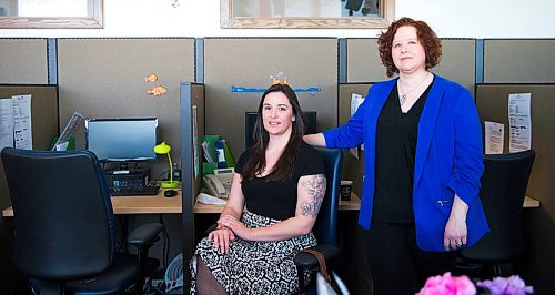 MIKAELA MACKENZIE / WINNIPEG FREE PRESS
Megan Mann, counsellor with the sexual assault counselling program at Klinic (left), and Nicole Chammartin, executive director of Klinic Community Health Centre, pose for a portrait in the call centre in Winnipeg on Monday, April 16, 2018. 
Mikaela MacKenzie / Winnipeg Free Press 2018.