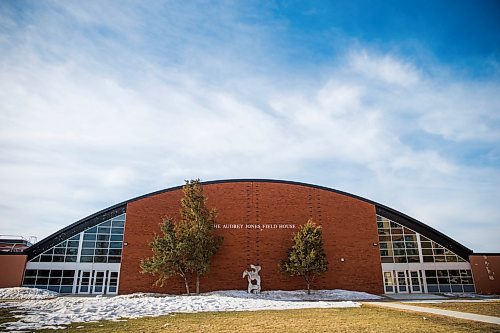 MIKAELA MACKENZIE / WINNIPEG FREE PRESS
The Audrey Jones Field House at the Technical Vocational High School in Winnipeg on Tuesday, April 17, 2018. 
Mikaela MacKenzie / Winnipeg Free Press 2018.