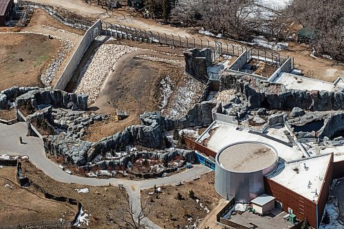 MIKE DEAL / WINNIPEG FREE PRESS
An aerial view of Assiniboine Park Zoo.
180417 - Tuesday, April 17, 2018.