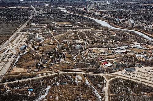 MIKE DEAL / WINNIPEG FREE PRESS

An aerial view of Assiniboine Park Zoo.

180417 - Tuesday, April 17, 2018.