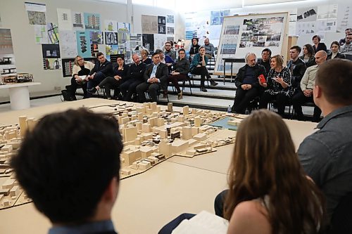 RUTH BONNEVILLE / WINNIPEG FREE PRESS


U of M faculty of Architecture and Urban planning students host some City of Winnipeg councillors and city planners, representatives from CentreVenture and private industry to show them their fresh ideas on how to revitalize downtown at the U of M Wednesday.  
Richard Milgrom,
Professor, Richard Milgrom, Head of Dept. City Planning, U of M on hand to facilitate questions.

See Carol Sanders story.

April 18,  2018
