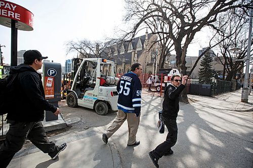 MIKE DEAL / WINNIPEG FREE PRESS
Preparation for the street party outside Bell MTS Place started to get underway around the noon hour for Game 5 of the Jets vs. Wild playoff game that starts at 6:30pm tonight.
180420 - Friday, April 20, 2018.