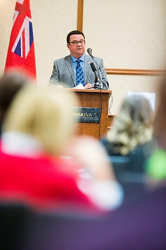 MIKAELA MACKENZIE / WINNIPEG FREE PRESS
Municipal relations minister Jeff Wharton addresses harassment at the municipal level at the Manitoba Municipal Administrators Association Conference in Winnipeg on Monday, April 23, 2018.
Mikaela MacKenzie / Winnipeg Free Press 2018.