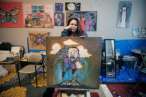 JOHN WOODS / WINNIPEG FREE PRESS
Animator/Artist Jackie Traverse photographed in her Winnipeg studio Monday, April 23, 2018.