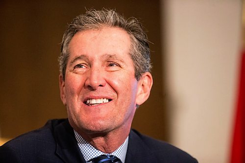 MIKAELA MACKENZIE / WINNIPEG FREE PRESS
Premier Brian Pallister speaks at a Manitoba Chambers of Commerce event at the Delta in Winnipeg on Tuesday, April 24, 2018.
Mikaela MacKenzie / Winnipeg Free Press 2018.