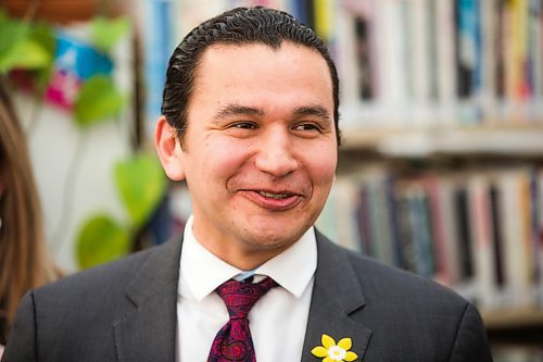 MIKAELA MACKENZIE / WINNIPEG FREE PRESS
NDP Leader Wab Kinew announces legislation that would amend the Vital Statistics Act to allow Manitobans to be issued gender neutral ID at the Rainbow Resource Centre in Winnipeg on Wednesday, April 25, 2018. 
Mikaela MacKenzie / Winnipeg Free Press 2018.