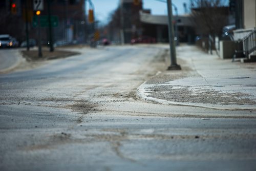 MIKAELA MACKENZIE / WINNIPEG FREE PRESS
Empress Street was named the worst road by CAA in Winnipeg on Thursday, April 26, 2018. 
Mikaela MacKenzie / Winnipeg Free Press 2018.