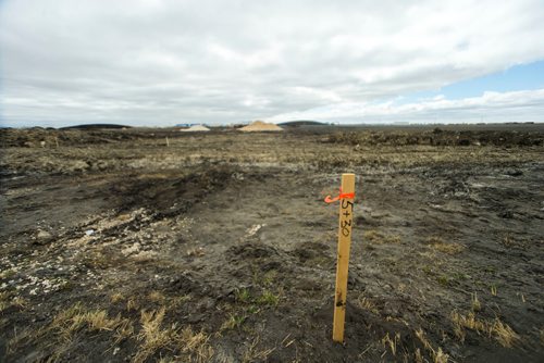 MIKAELA MACKENZIE / WINNIPEG FREE PRESS
Construction takes place for a new industrial park development in the northwest part of the city in Winnipeg on Friday, April 27, 2018.
Mikaela MacKenzie / Winnipeg Free Press 2018.