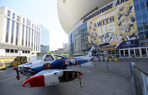 TREVOR HAGAN / WINNIPEG FREE PRESS
The Winnipeg Jets' plane outside Bridgestone Arena, in Nashville, TN, Saturday, April 28, 2018.