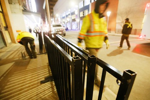 John Woods/Winnipeg Free Press
Crews clean up after the Winnipeg Jets' white out playoff party in downtown Winnipeg, Tuesday, May 1, 2018. 
