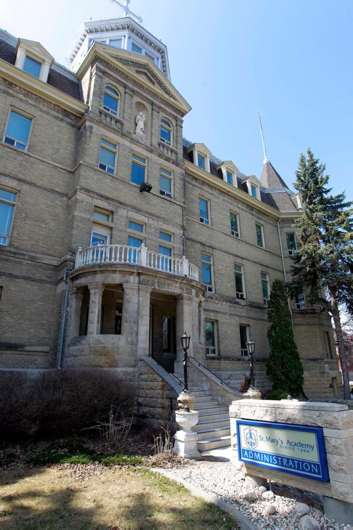 BORIS MINKEVICH / WINNIPEG FREE PRESS
St. Mary's Academy is a private Catholic girls' school in Winnipeg, Manitoba, Canada. It was founded by the Grey Nuns in 1869 and became the oldest continually operating independent school in the province. Wikipedia
Address: 550 Wellington Crescent. FILE PHOTO.  May 3, 2018