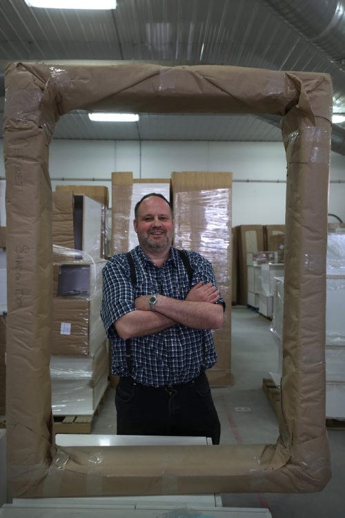 RUTH BONNEVILLE / WINNIPEG FREE PRESS

Business: Springfield Woodworking on Springfield Colony, GM Pauly Kleinsasser.

Story on a very successful Hutterite company that  has become third largest kitchen cabinet maker in MB, and employs 60 people, 45 people from off-colony

See Bill Redekop story. 

May 03,  2018
