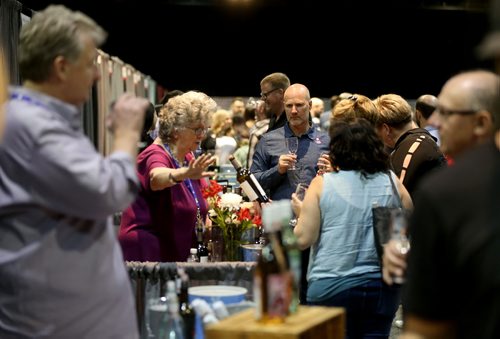 TREVOR HAGAN / WINNIPEG FREE PRESS
Winnipeg Wine Festival at the Winnipeg Convention Centre, Saturday, May 5, 2018.