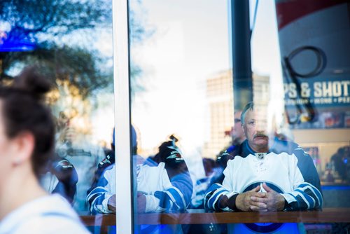 MIKAELA MACKENZIE / WINNIPEG FREE PRESS
Jets fans inside the MTS Centre watch the whiteout street party in Winnipeg on Monday, May 7, 2018. 
Mikaela MacKenzie / Winnipeg Free Press 2018.