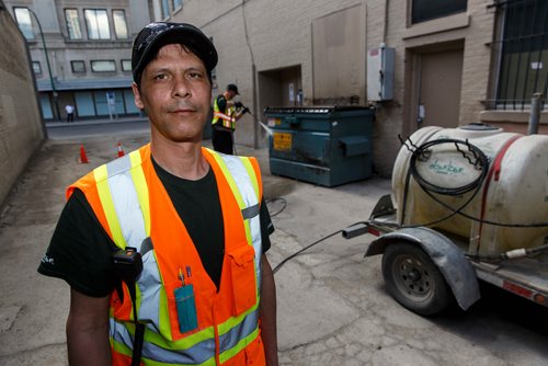 MIKE DEAL / WINNIPEG FREE PRESS
Dennis Rondeau with one of his crews that regularly wash down back alleys because there are not enough public places for homeless people to go to the washroom. 
180507 - Monday, May 07, 2018.