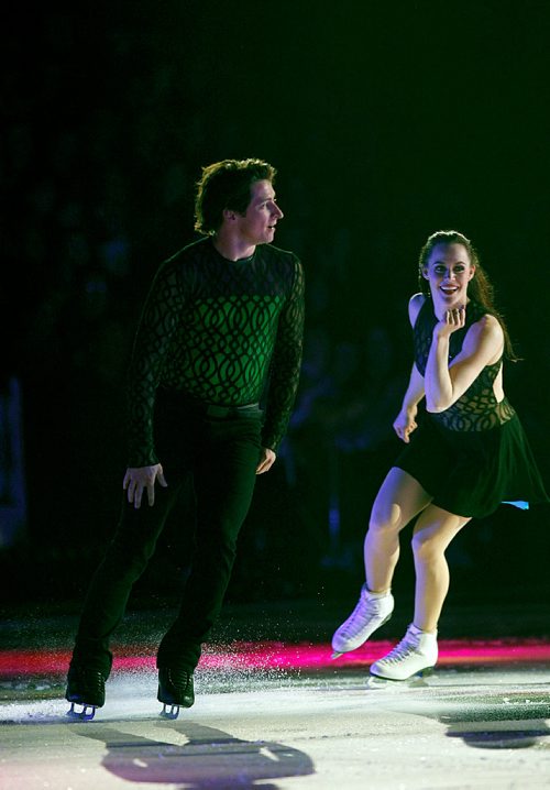 PHIL HOSSACK / WINNIPEG FREE PRESS - Tessa Virtue / Scott Moir in the opening act of Stars on Ice Wednesday evening. (They were never any closer together than this)-. MAY 9, 2018.