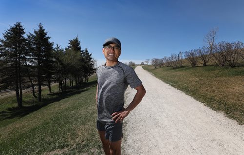 RUTH BONNEVILLE / WINNIPEG FREE PRESS


Volunteers column: 
Portraits of Junel Malapad on Garbage Hill for the May 14 edition of column.

Junel, 47, is an avid runner who volunteers his time raising money for Canadian Mental Health Association Manitoba. 


Aaron Epp
Volunteers columnist, Winnipeg Free Press

May 09,  2018
