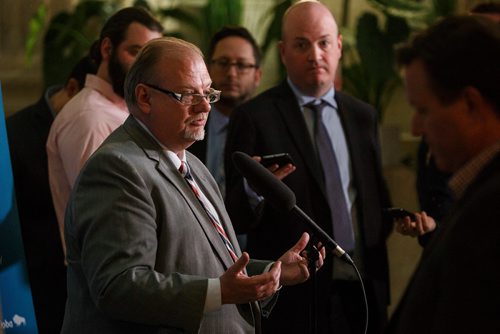 MIKE DEAL / WINNIPEG FREE PRESS
Minister of Health, Seniors and Active Living, Kelvin Goertzen, tells the gathered media after Question Period that the embargoed VIRGO report sent out in the morning was the wrong one.
180514 - Monday, May 14, 2018.