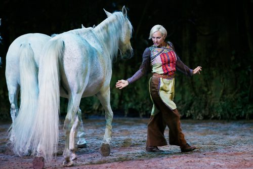 JOHN WOODS / WINNIPEG FREE PRESS
Performers entertain at the Cavalia Odysseo Tuesday, May 15, 2018.