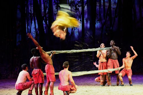 JOHN WOODS / WINNIPEG FREE PRESS
Performers entertain at the Cavalia Odysseo Tuesday, May 15, 2018.