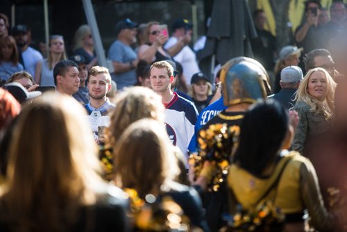 MIKAELA MACKENZIE / WINNIPEG FREE PRESS
Jets fans watch as the Knights march to the arena before the Winnipeg Jets play the Las Vegas Golden Nights in Game 3 in Las Vegas on Wednesday, May 16, 2018.
Mikaela MacKenzie / Winnipeg Free Press 2018.