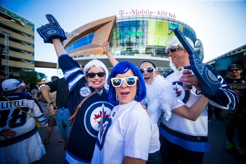 MIKAELA MACKENZIE / WINNIPEG FREE PRESS
Stacey Kitz (left), Lori Adamson, Jacie Grobb, and Kane Doran cheer before the game at the T-Mobile Arena in Las Vegas on Wednesday, May 16, 2018.
Mikaela MacKenzie / Winnipeg Free Press 2018.