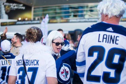 MIKAELA MACKENZIE / WINNIPEG FREE PRESS
Stacey Kitz dances before the game at the T-Mobile Arena in Las Vegas on Wednesday, May 16, 2018.
Mikaela MacKenzie / Winnipeg Free Press 2018.