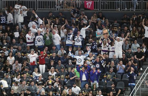 TREVOR HAGAN / WINNIPEG FREE PRESS
Winnipeg Jets' fans celebrate after Patrik Laine (29) scored against the Vegas Golden Knights' during the second period of game 4 of their Western Conference Final series in Las Vegas, Friday, May 18, 2018.